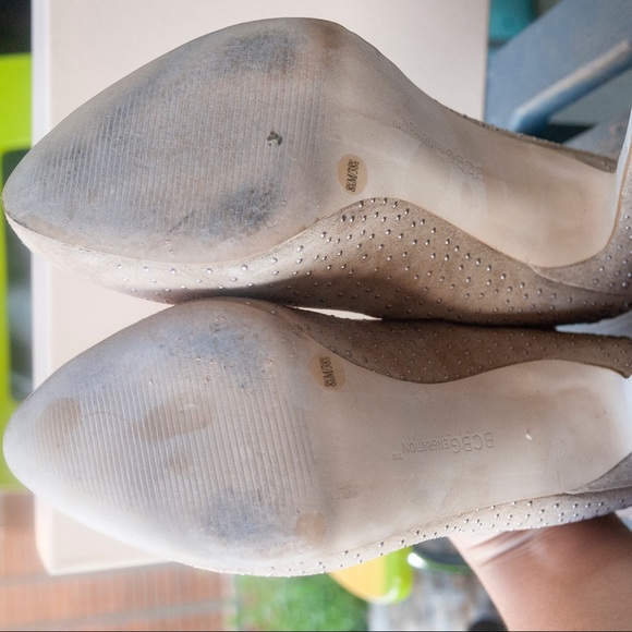 BCBG Generation Safari Embellished Pumps - 8.5 - Picture 5 of 6